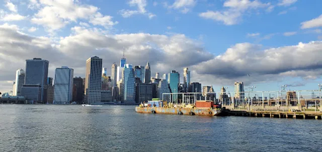 Brooklyn Bridge Park Pier 6 / Atlantic Avenue