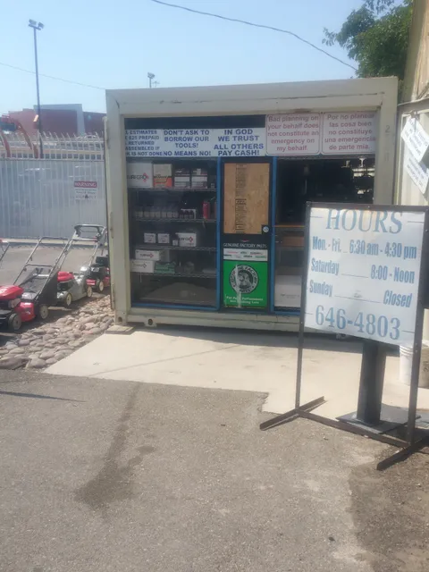 Universal Turf Equipment