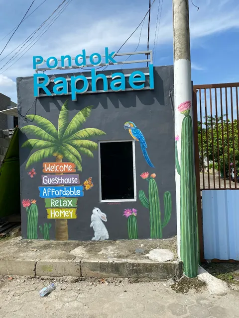 Pondok Raphael Guesthouse
