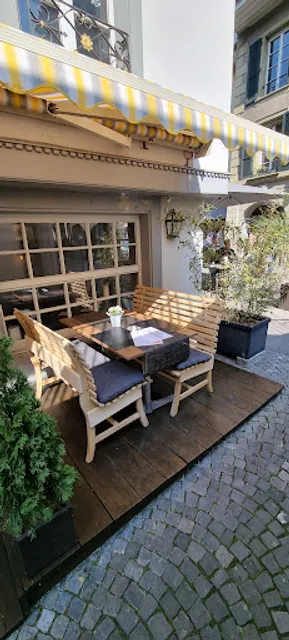 Red-Ox Nightlife & Restaurant Bar Ochsen