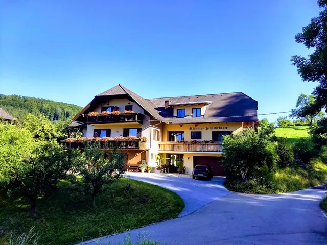 Gasthaus-Gästehaus Schusterbauer