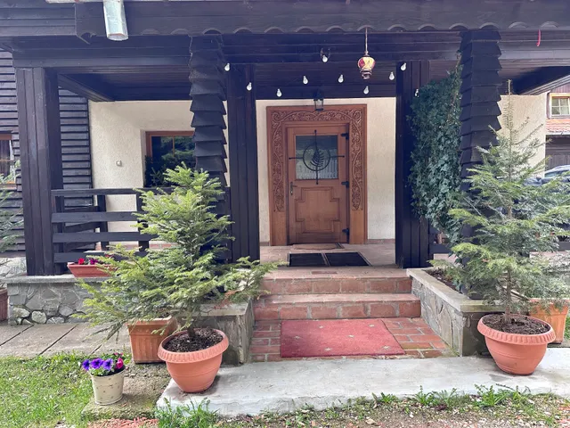 Vila F Imobiliar Azuga