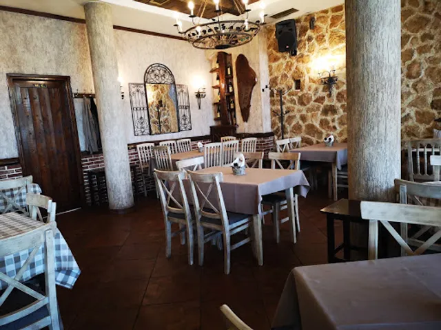 Taverna - Traditional