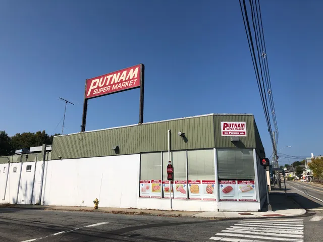Putnam Supermarket
