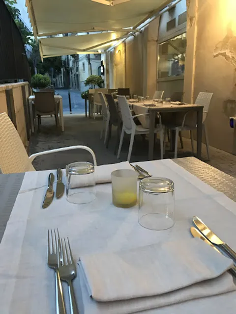 Oste Matto Fish Bistrò Modica - Enoteca