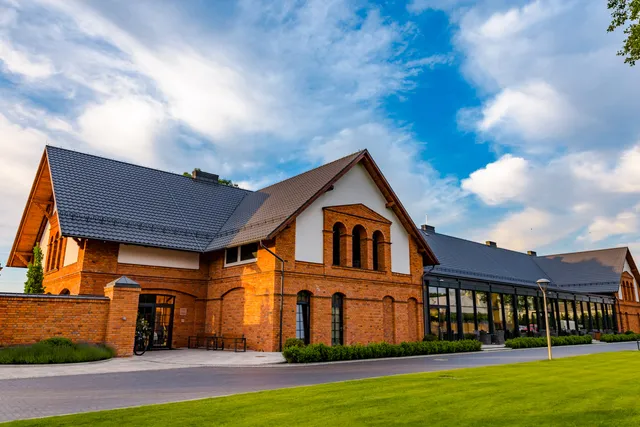 Ostoja Chobienice | Restauracja | SPA | Noclegi | Konferencje