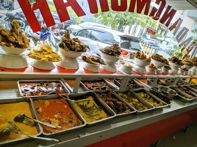 Masakan Padang Murah Dan Komplit