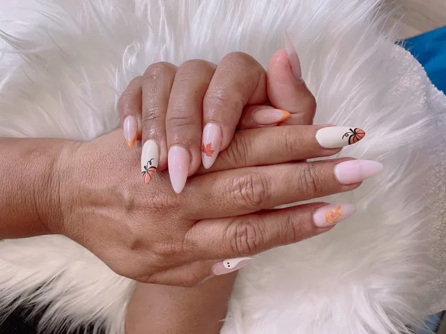 Pretty Nails and spa