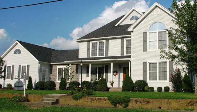 The Hill House Bed and Breakfast - Bourbon Trail