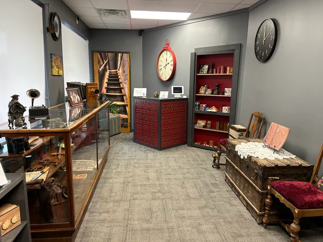 Escape by the Lake (Escape Rooms)