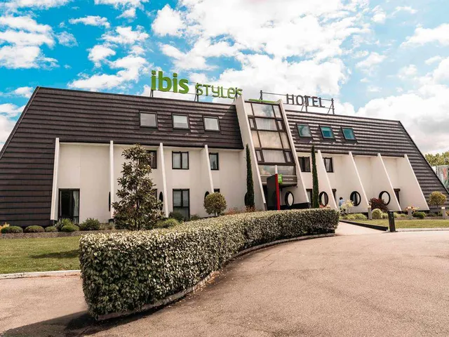 ibis Styles Toulouse Labège