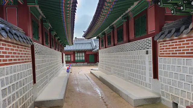 Gyeongbokgung Barbecue