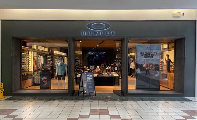 Oakley Store