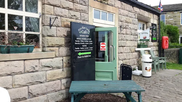 The Five Rise Locks Cafe