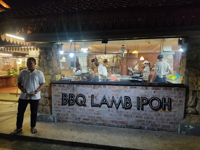 Ipoh River Side Bistro & Cafe