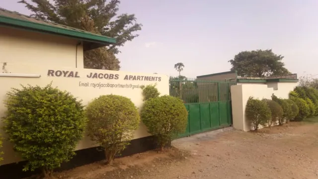 Royal Jacobs Apartments Bed & Breakfast