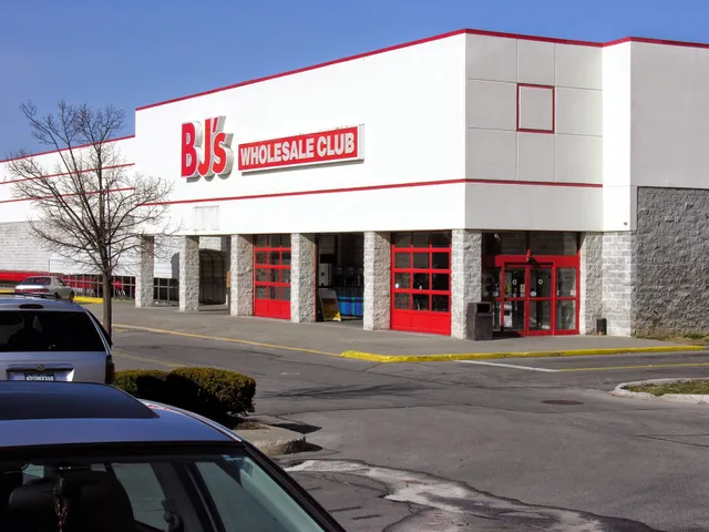 Alpine Commons Shopping Ctr