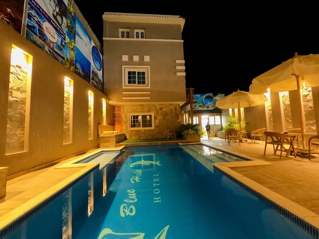 Blue Hole Hotel