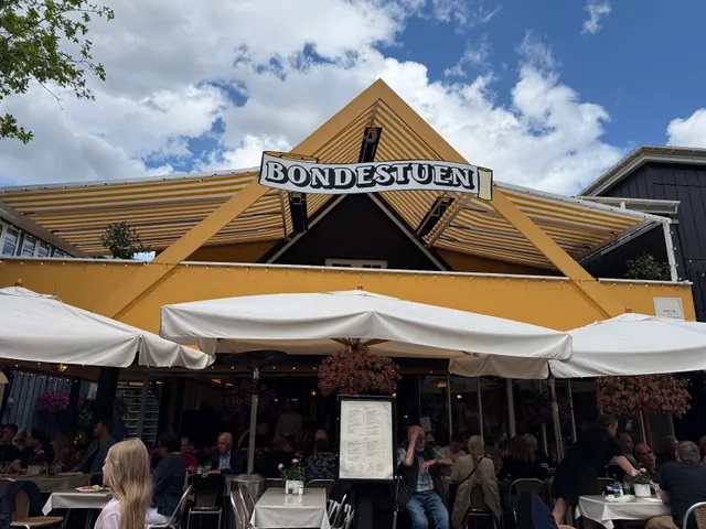 Restaurant Bondestuen v/ Mikkel Marvitz