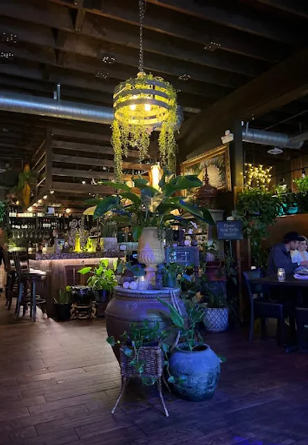 Top Burmese Bistro Royale