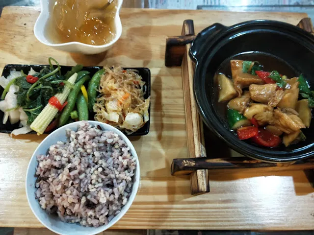 蔬覓苑素膳房 養息中