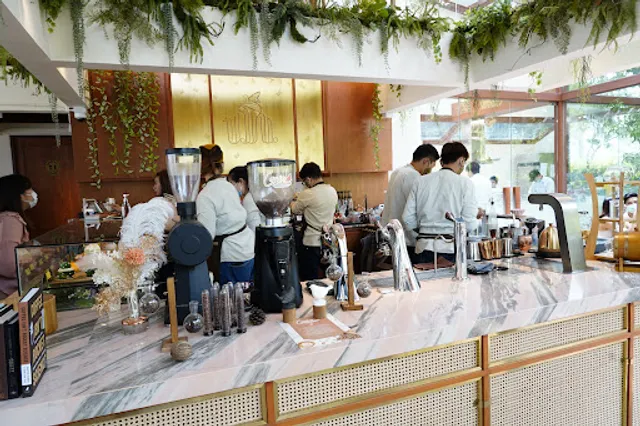 Camin Cuisine & Café Kaset-Nawamin