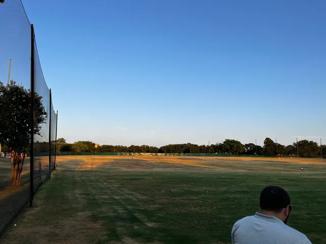 Bob Moore's Sports Center