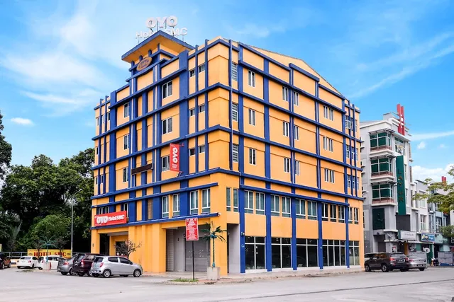 Super OYO 258 Hotel SMC Alam Avenue