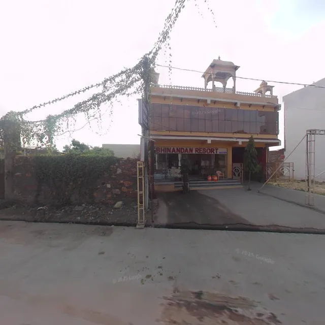 OYO 60975 Abhinandan Resort