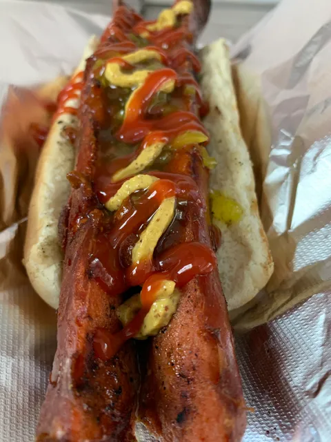 Snappy Dawgs Gourmet Street Food