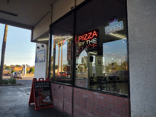 Gus's New York Pizza