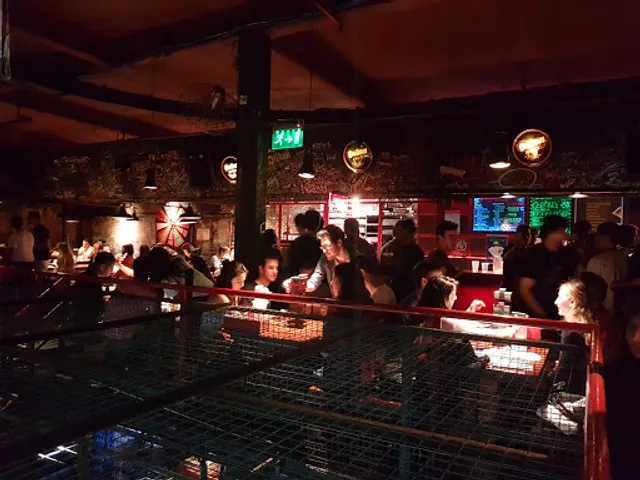 Jobs Boedo - Arquería, pool y juegos de mesa