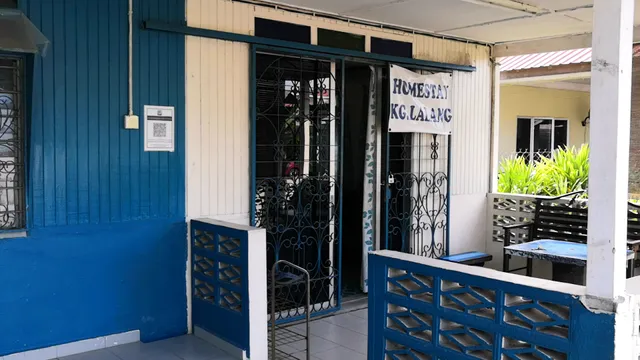 Homestay Dengkil Kampung Lalang