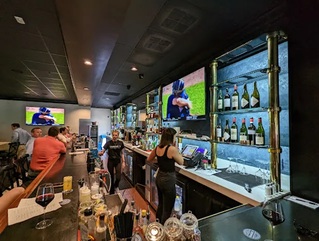 Vangel's Restaurant & Bar