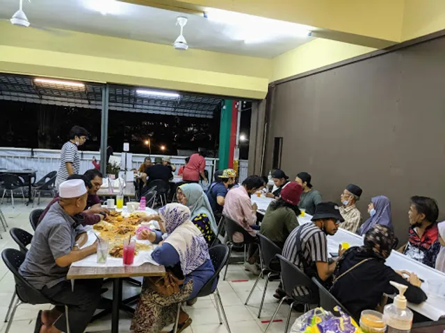 Shellambak Shah Alam