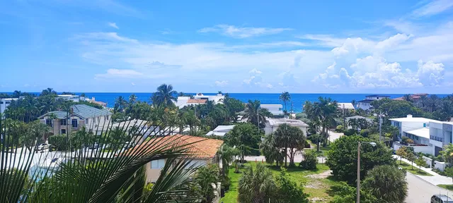 Fountains on Ocean Boulevard