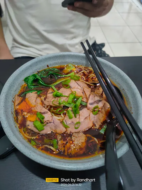 Pin-W Sichuan Restaurant