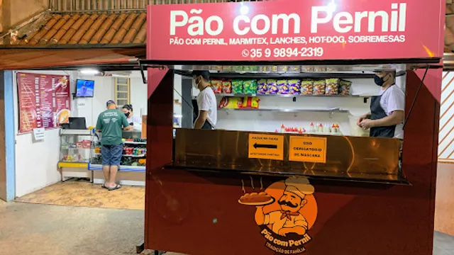 Restaurante e Lanchonete Trailer Pão com Pernil