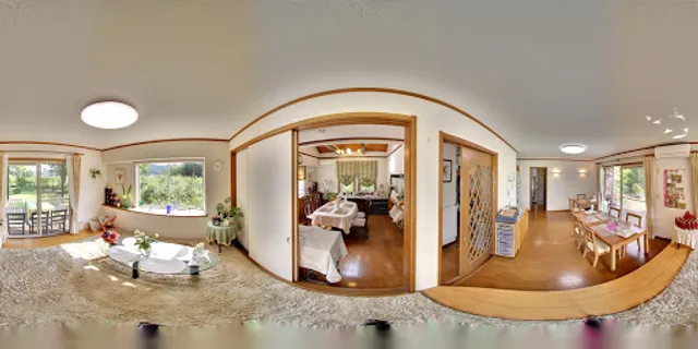 アトリエ・ジュリアローズ