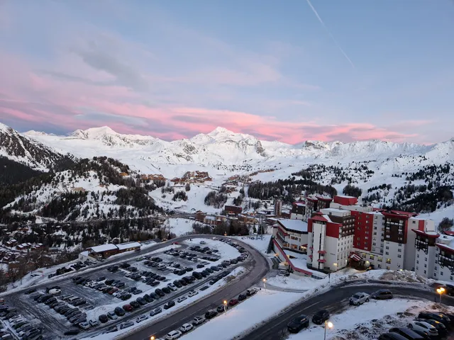 Mountain Collection La Plagne · Plagne Centre · Anciennement Office Immobilier de La Plagne (OIP)
