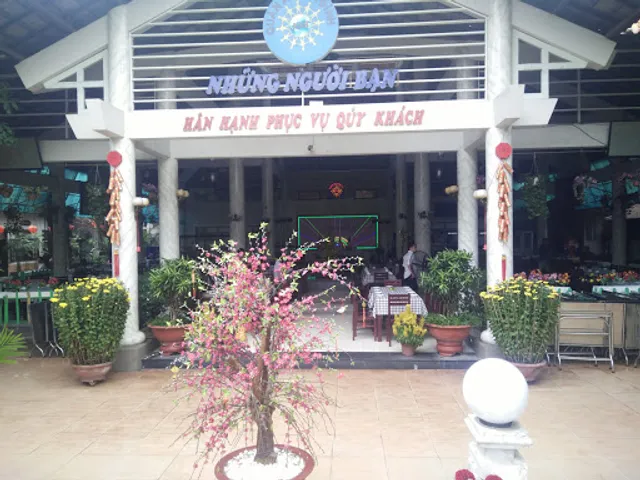 Nhà hàng Những Người Bạn