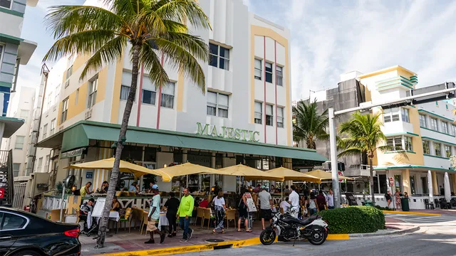 Majestic Hotel South Beach