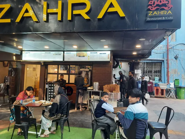 Zahra Restaurant & café-Saket