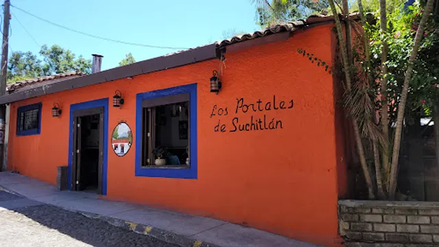 Los Portales de Suchitlán