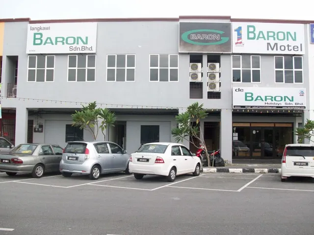 1 Baron Motel