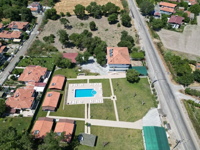 AY IŞIĞI TATİL EVLERİ