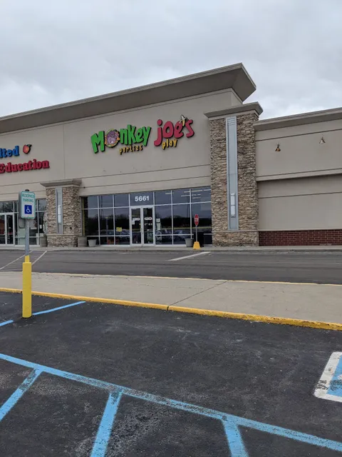 Castleton Square Pavilion