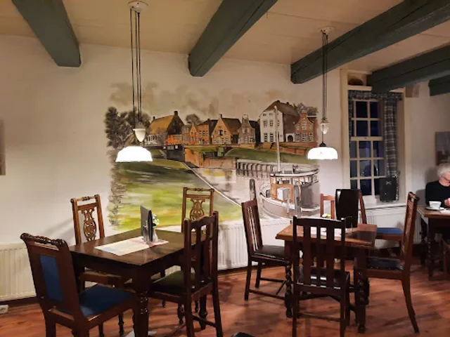 Ice cream parlor at the port