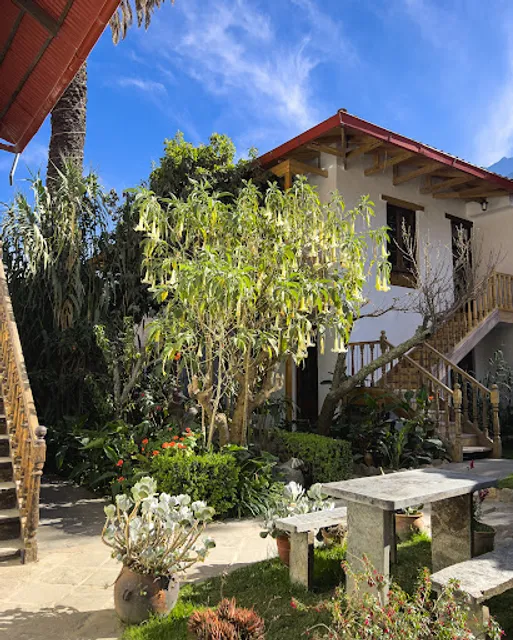 El Albergue Ollantaytambo