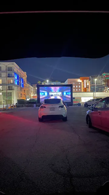 El﻿ectric Dusk Drive-In